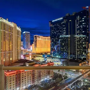 Mgm Signature-18-701 1br2ba Strip View Balcony , Las Vegas United States